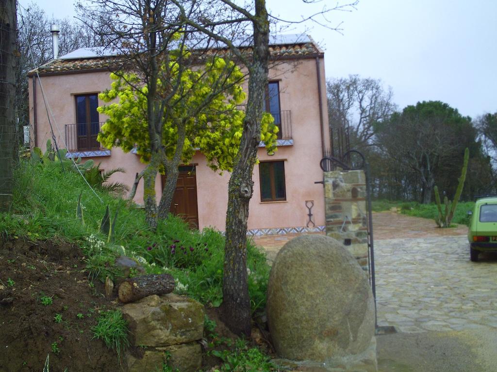Agriturismo San Pietro Ганджи Экстерьер фото